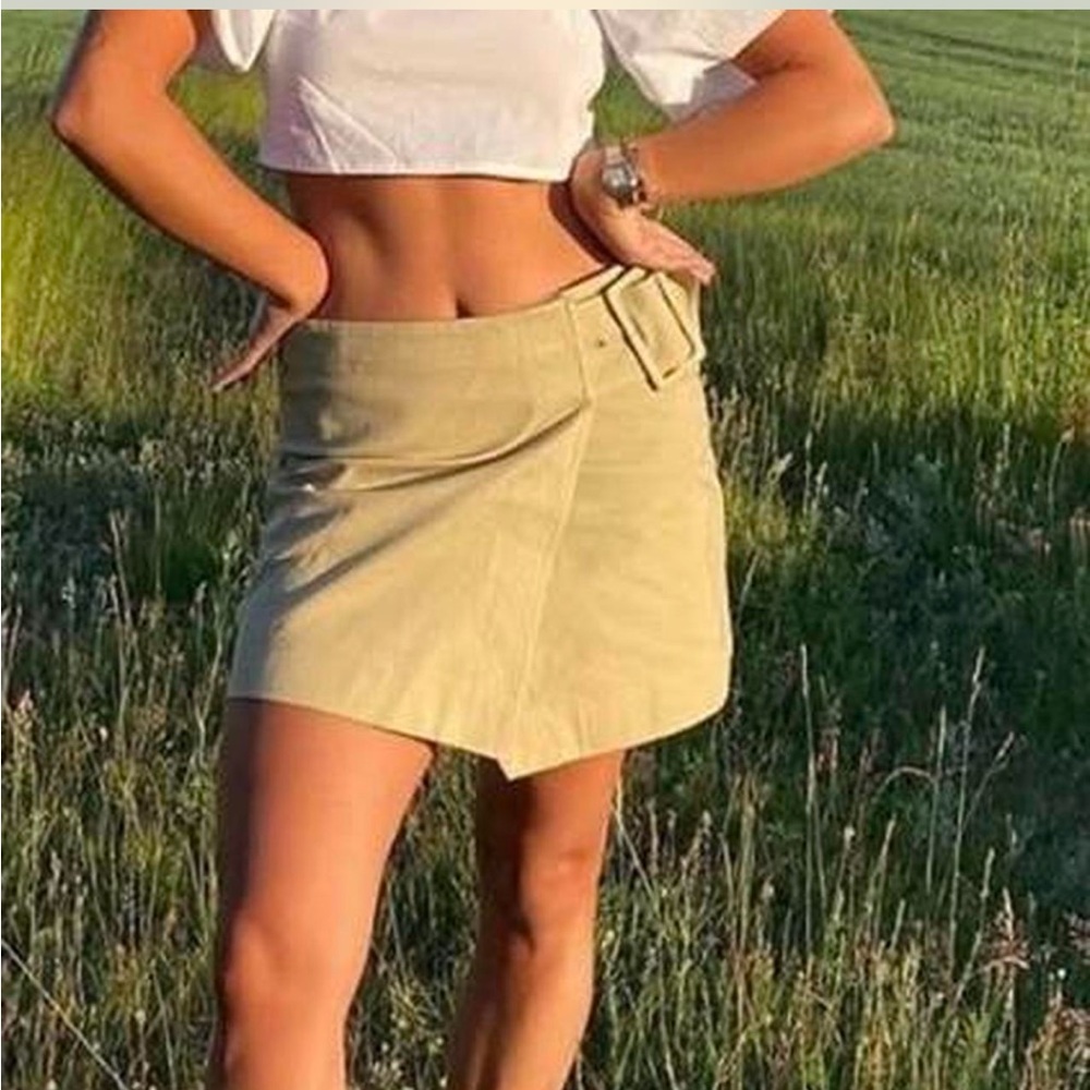 Envii x Freja Wewer Encarmela skirt